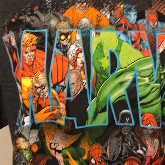 Marvel top - Picture 2 of 6